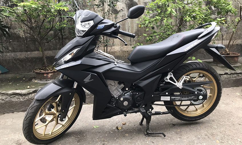 Rent Honda Winner 2019 in Hanoi - One of best manual bikes for off-road.